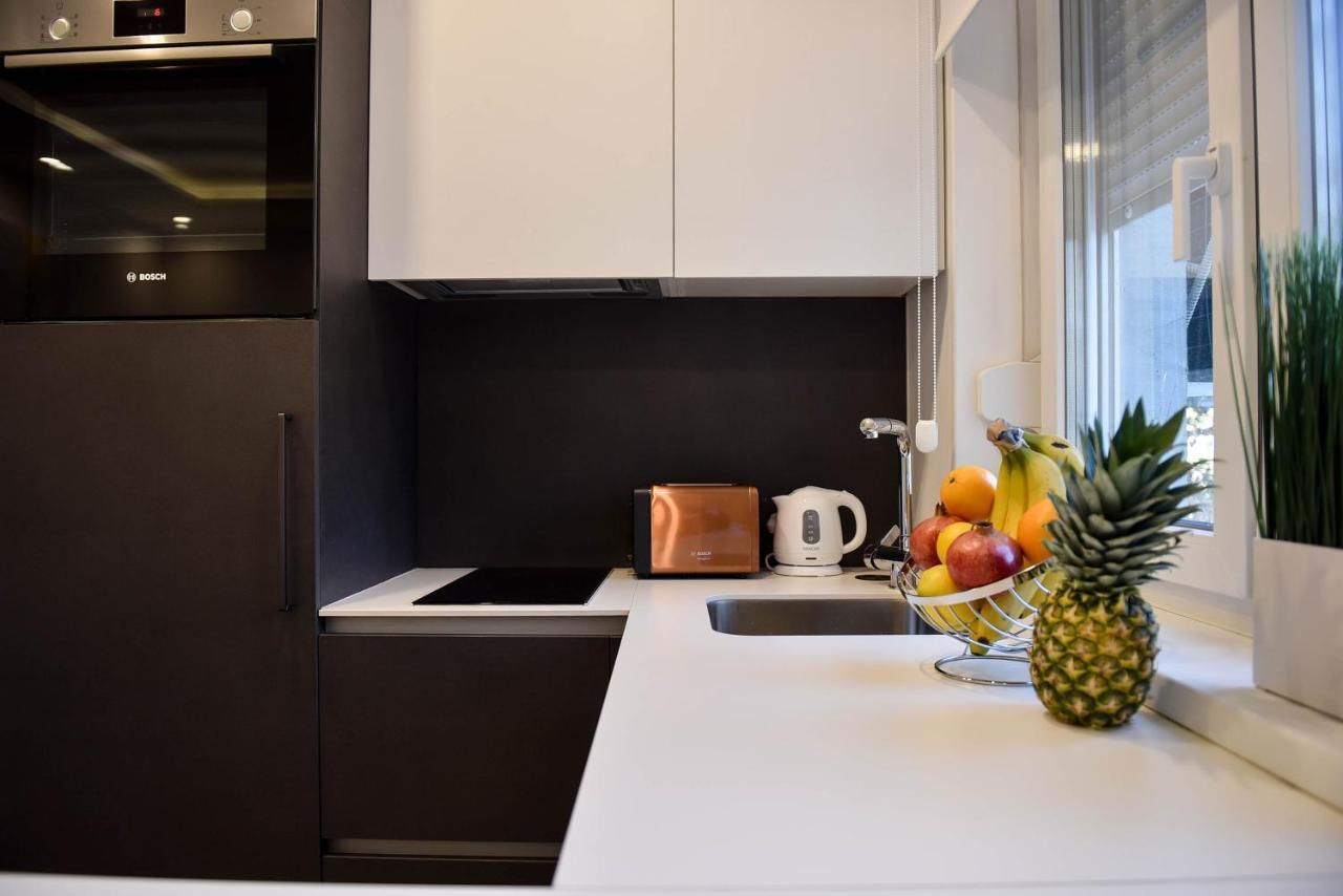 Friendly Home Apartment Belgrado Exterior foto